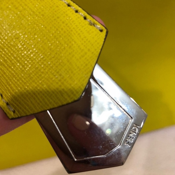 Fendi - Picture 1 of 8